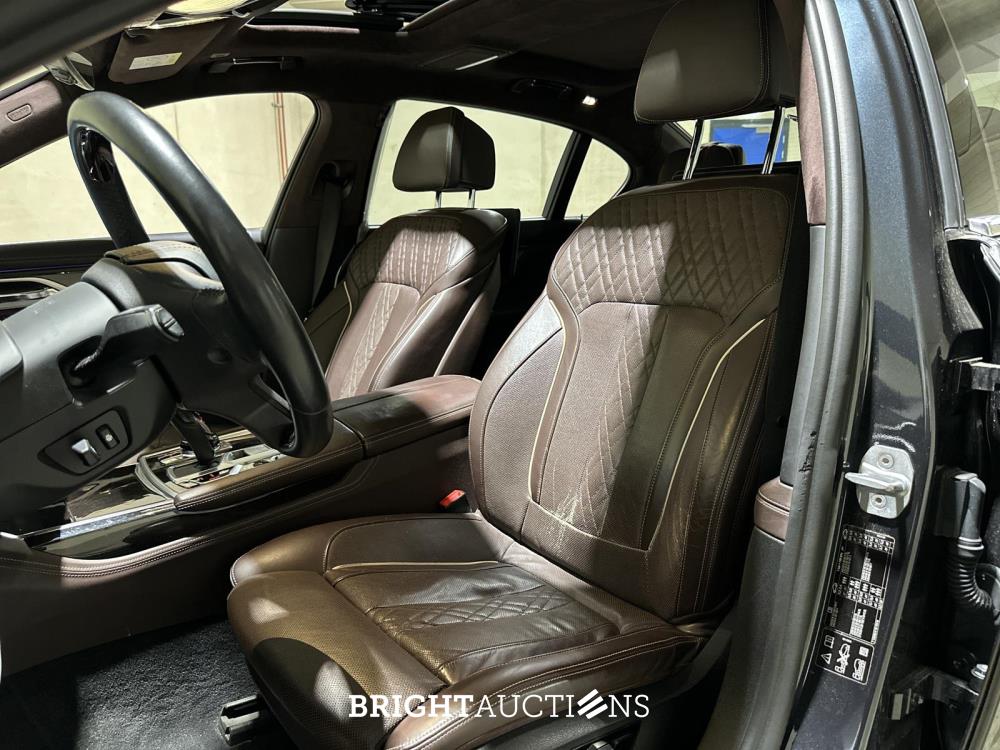 BMW 750Li xDrive High Executive 4.4 V8 7-serie 449pk 2017, XF-396-X