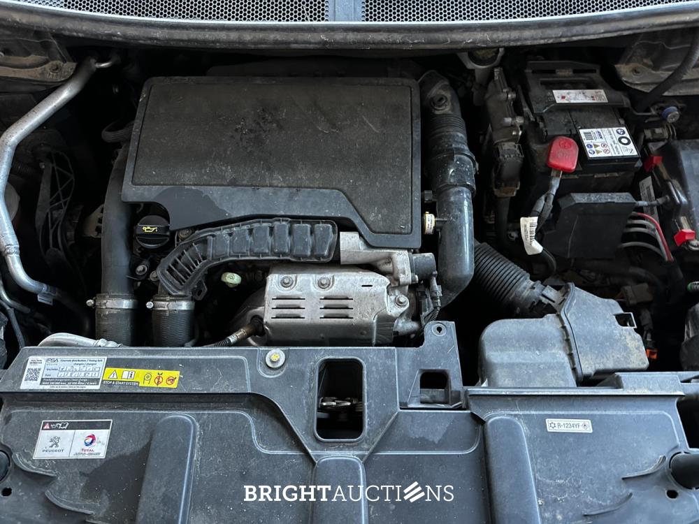 Peugeot 3008 1.2 PureTech Blue Lease Allure 131pk 2021 (Origineel-NL) K-020-RG