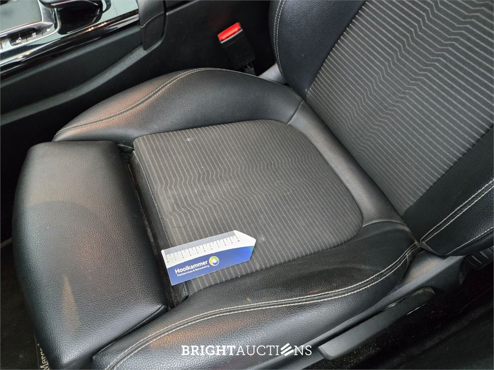 Mercedes-Benz CLA220 Shooting Brake Advantage 191pk 2021 (Origineel-NL) CLA-Klasse, K-983-BP