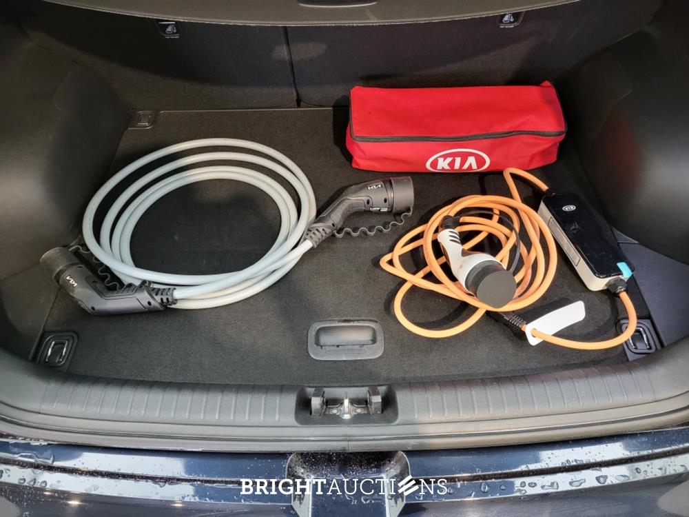 Kia Niro e- DynamicPlusLine 64 kWh 204pk 2021 (Origineel-NL), L-781-DV