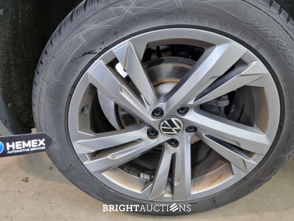 Volkswagen Tiguan Allspace R-Line Business+ 7p 1.5 TSI 150pk 2022 (Origineel-NL), N-118-XD