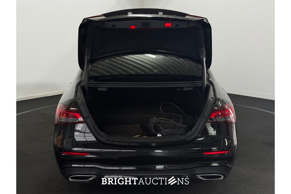 Mercedes-Benz E 300 Business Solution AMG 333pk 2021 (Origineel-NL) E-klasse, K-356-PJ