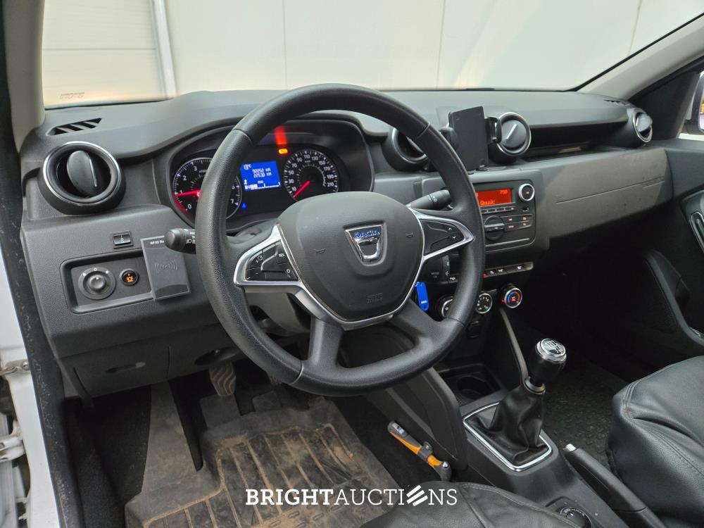 Dacia Duster SCe Comfort 1.6 114pk 2019 (Origineel-NL), XT-931-R