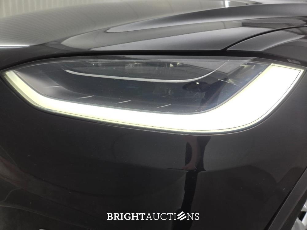 Tesla Model X 418pk 2018 (Origineel-NL), ST-448-X