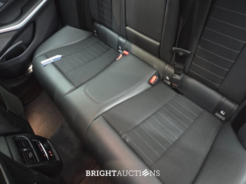 BMW 3-serie Executive Edition 184pk 2019 (Origineel-NL), ZL-125-N