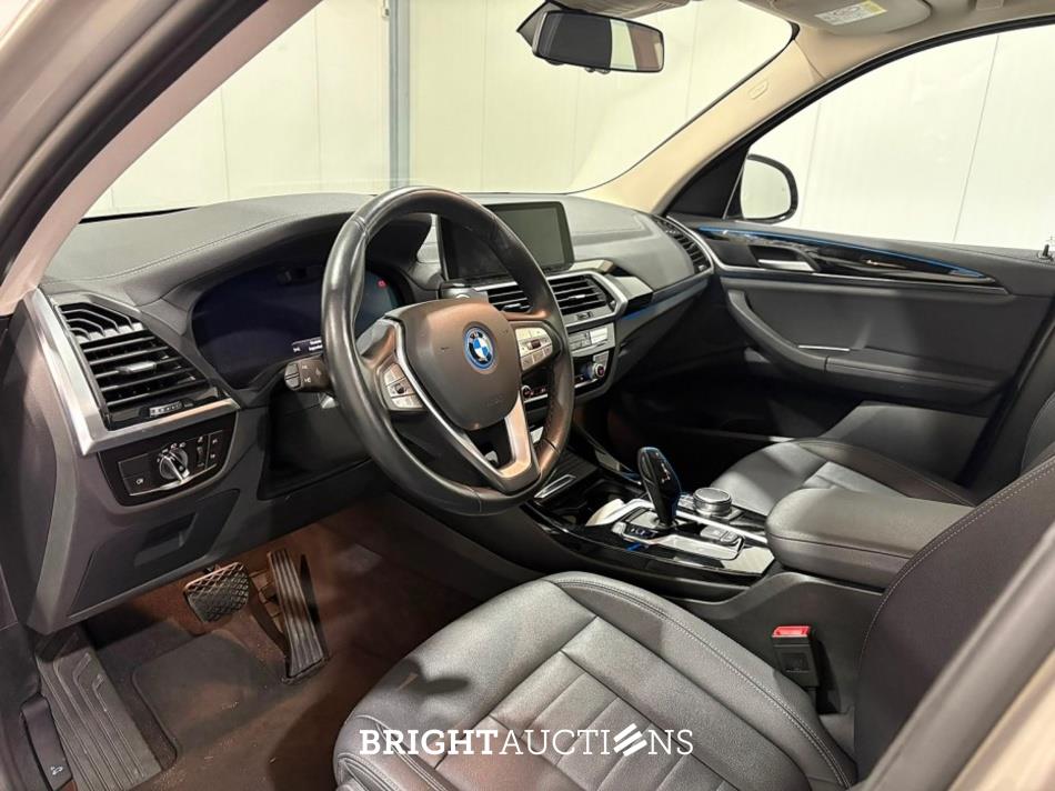 BMW iX3 Executive 80 kWh 286pk 2021 (Origineel-NL), L-550-KG