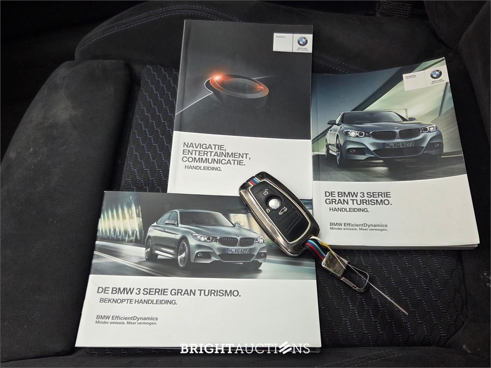 BMW 320i 3-serie Gran Turismo Executive 184pk 2015 (Origineel-NL) 3-Serie, GL-218-F
