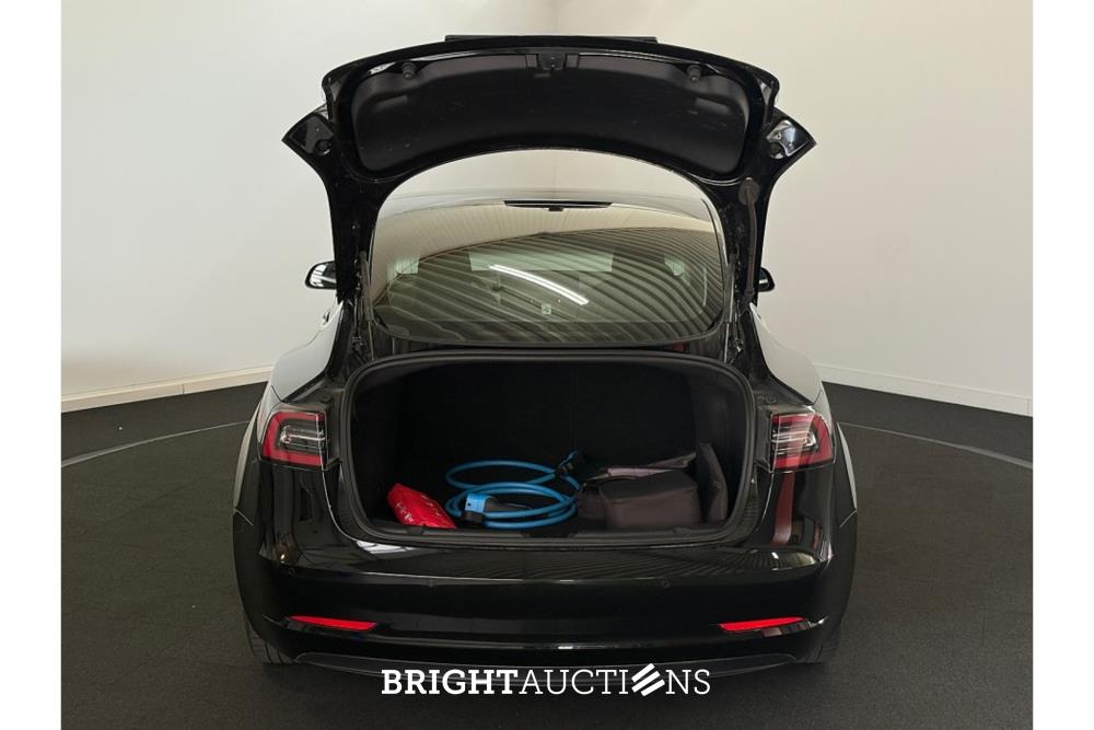 Tesla Model 3 Standard RWD Plus 60 kWh 238pk 2020 (Origineel-NL), K-848-FF