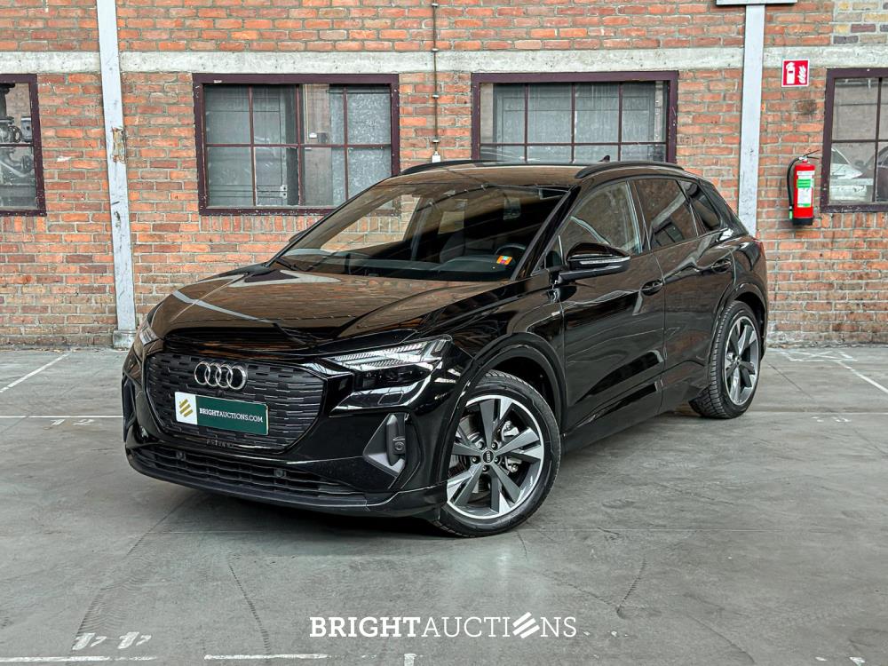 Audi Q4 e-tron 50 quattro Launch edition S Competition 77 kWh 299pk 2022 (Origineel-NL+1e eigenaar), P-122-GB 