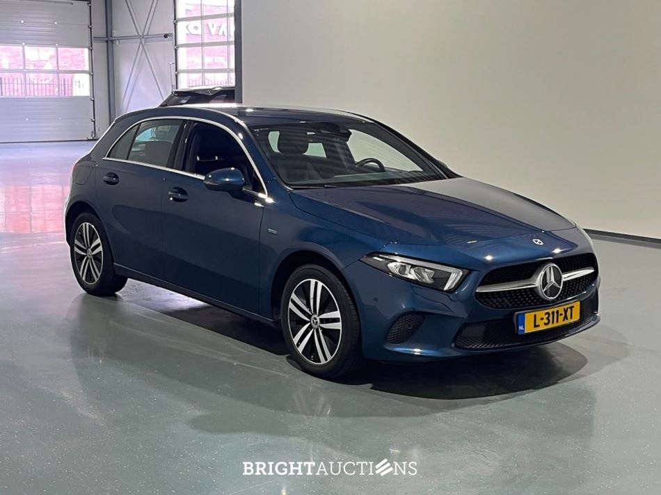 Mercedes-Benz A250 e Business Solution Luxury Limited 262pk 2021 (Origineel-NL) A-klasse, L-311-XT