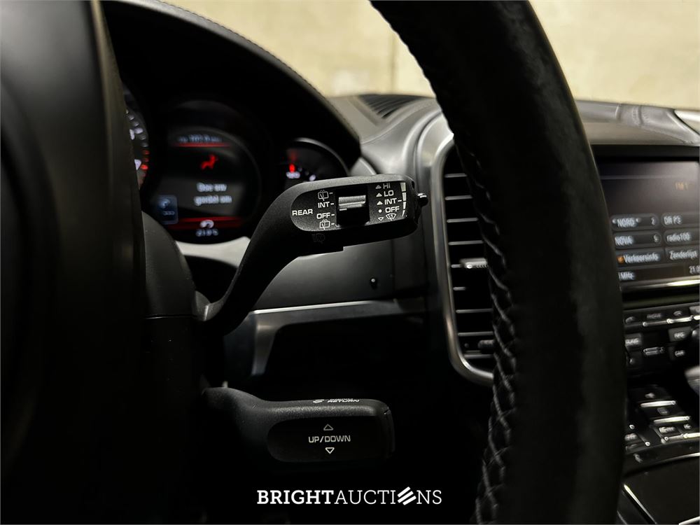 Porsche Cayenne S 4.8 V8 400pk 2011, HFZ-55-K