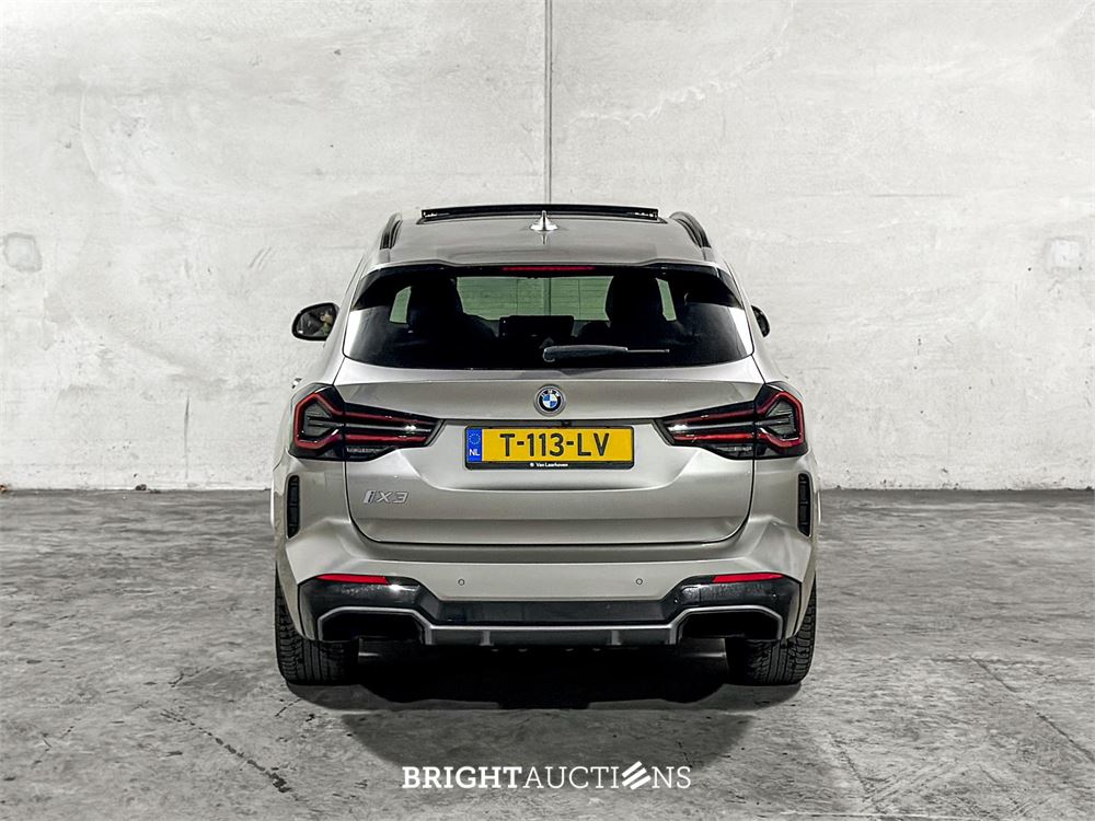 BMW iX3 High Executive 80kWh 286pk 2022, T-113-LV