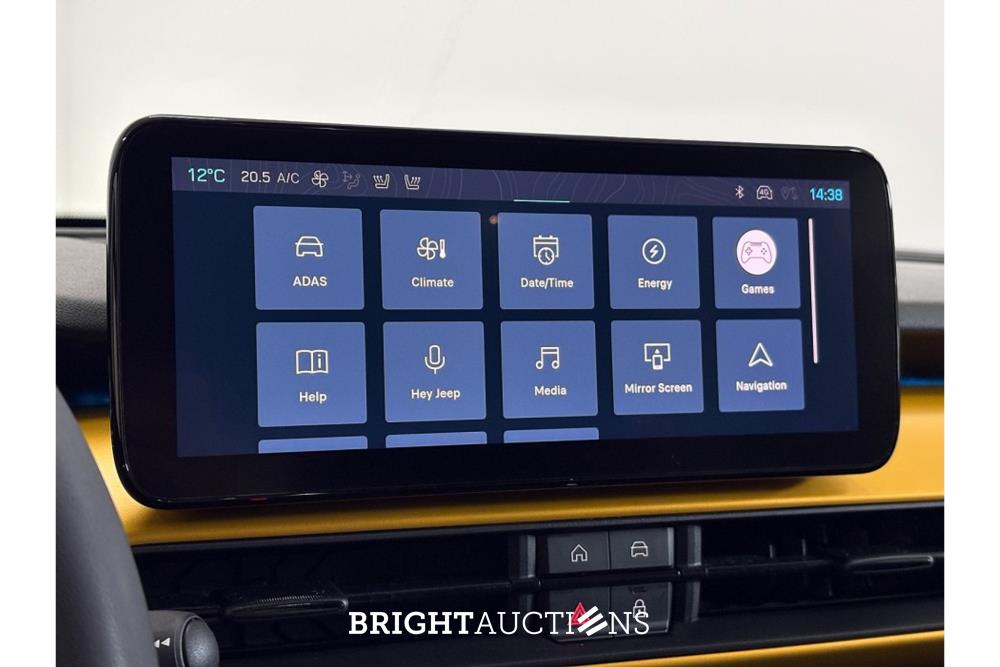 Jeep Avenger 1. Auflage 54 kWh 156hp 2023 (Original-NL), X-820-DP