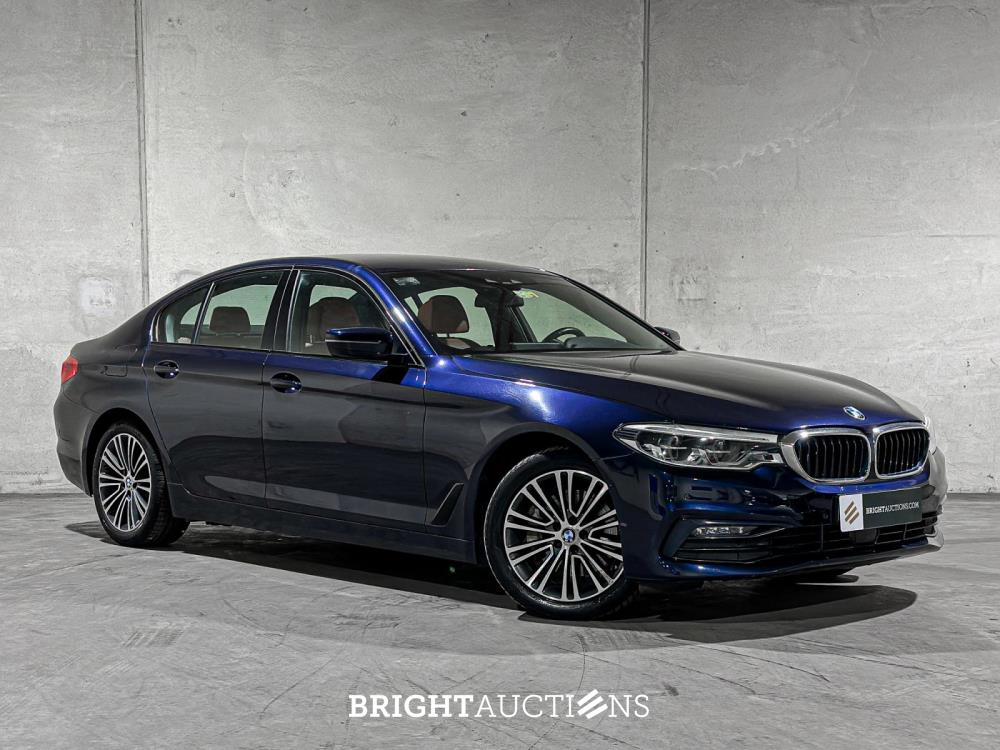 BMW 530e iPerformance High Executive 5-serie 184pk 2019 (Origineel-NL+1eigenaar), ZT-244-H