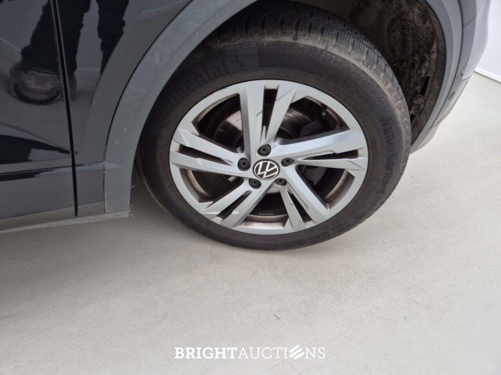 Volkswagen T-Roc R-Line Business 1.5 TSI DSG 150pk 2023 (Origineel-NL), S-317-PJ