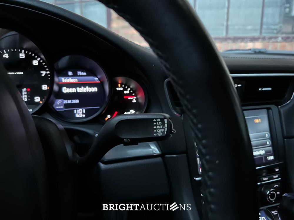 Porsche 911 Carrera 4 991 3.4 349pk 2013, Z-604-PP