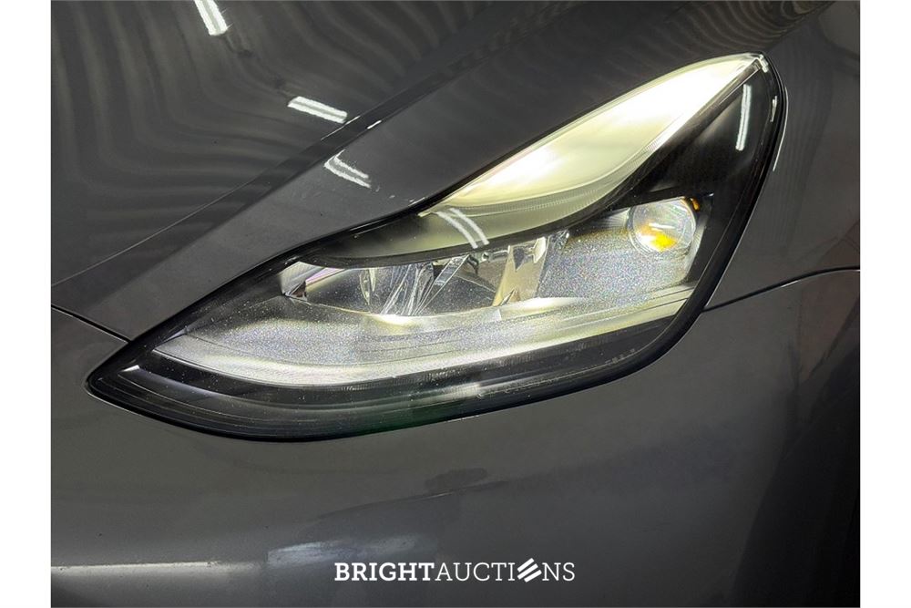 Tesla Model Y Performance AWD 75 kWh 2023 (Origineel-NL), X-353-BR