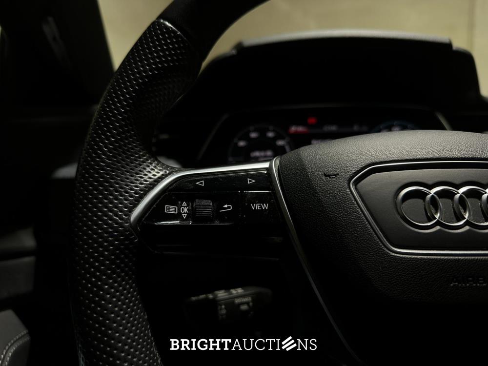 Audi e-tron 55 Quattro S Edition 95 kWh 408pk 2022 (Origineel-NL+1e eigenaar), R-708-BR