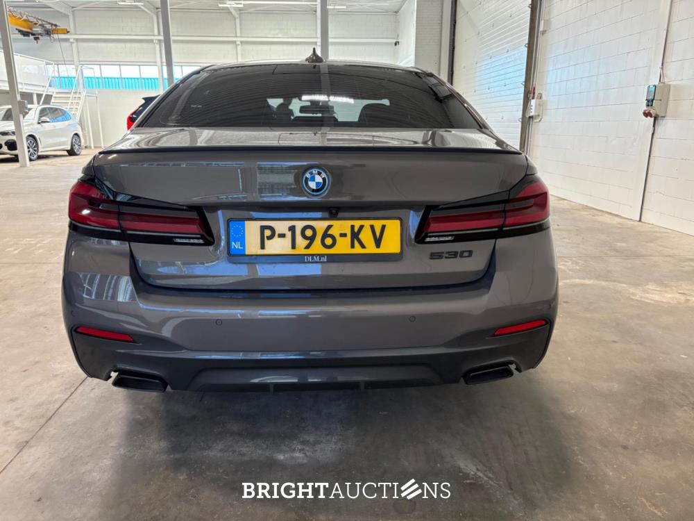 BMW 530e Business Edition Plus 292pk 2022 (Origineel-NL) 5-Serie, P-196-KV