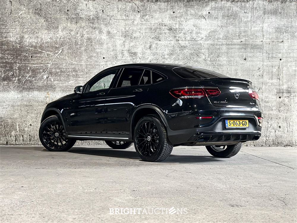 Mercedes-Benz GLC300e 4M Business Solution AMG GLC-klasse Coupé 320pk 2021, S-063-GD 
