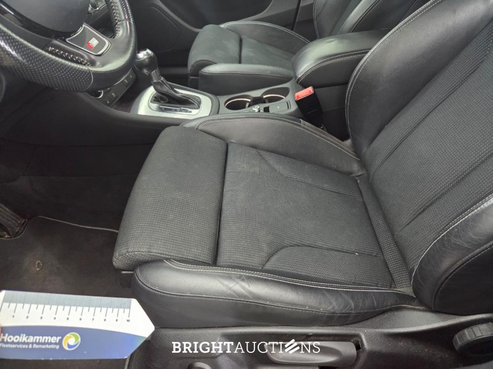 Audi Q3 CoD Sport Advance Sport 1.4 TFSI 150pk 2018 (Origineel-NL), TZ-625-R