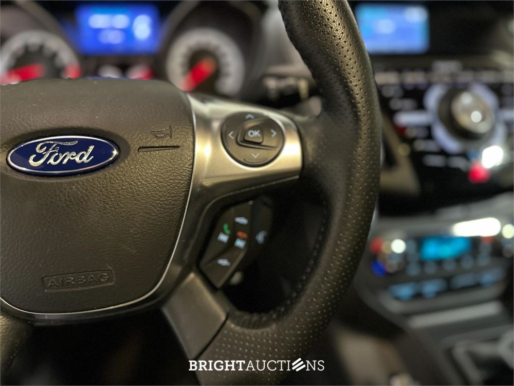 Ford Focus 2.0 EcoBoost ST-2 250pk 2013, G-282-BN
