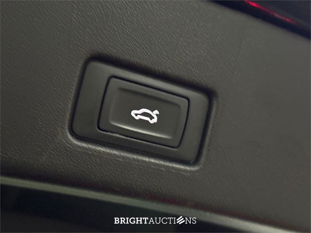 Audi Q4 40 S edition 77 kWh 2022 (Origineel-NL), R-864-KR