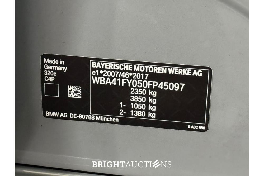 BMW 320e Touring M-Sport 272pk 2023 (Origineel-NL) 3-Serie, S-176-KP