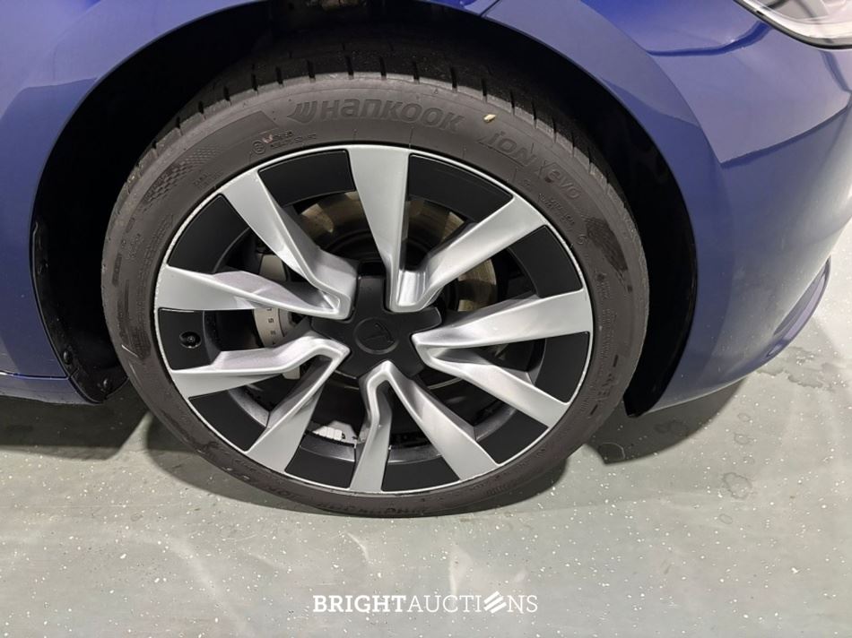 Tesla Model 3 RWD Highland 19 inch 60 kWh 283pk 2023 (Origineel-NL), X-156-DB
