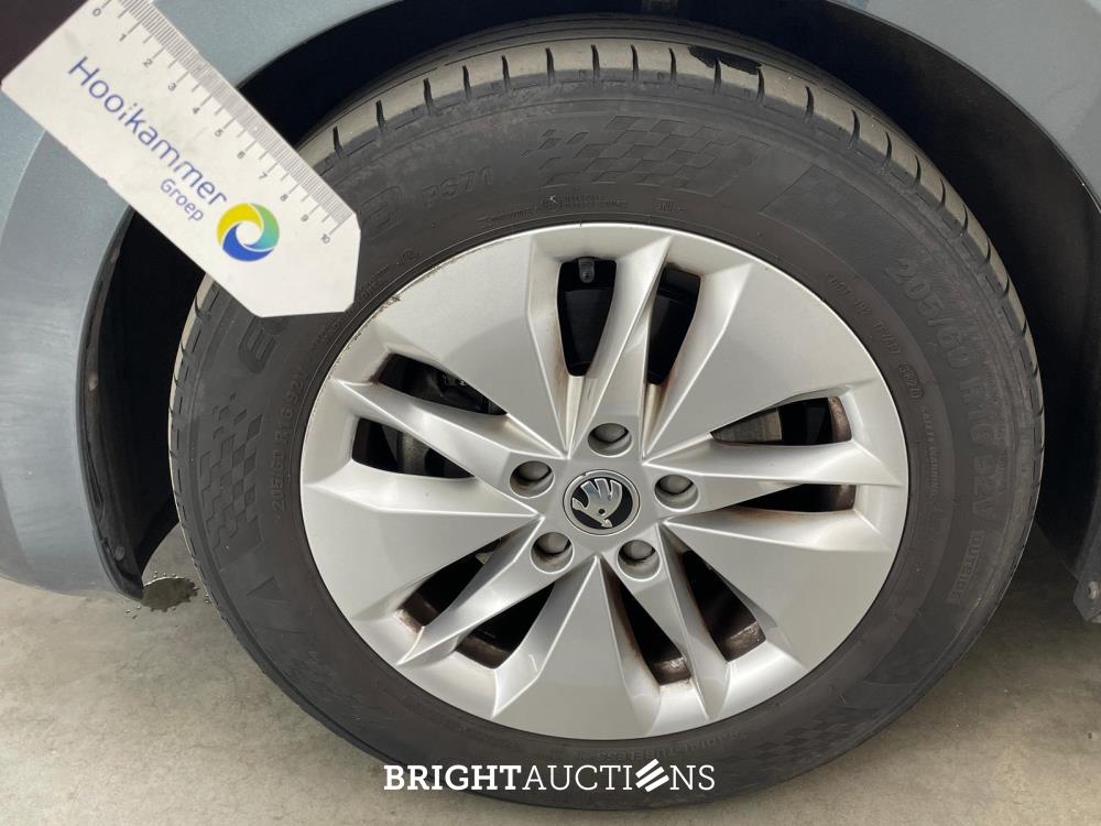 Skoda Octavia Combi Business Edition 1.0 TSI 110pk 2021 (Origineel-NL), K-576-SF