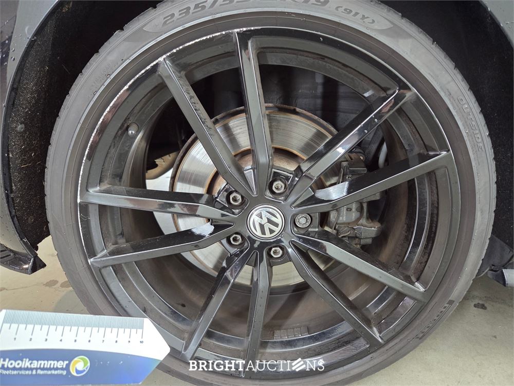 Volkswagen Golf 4Motion R 2.0 TSI 301pk 2019, HNP-37-D