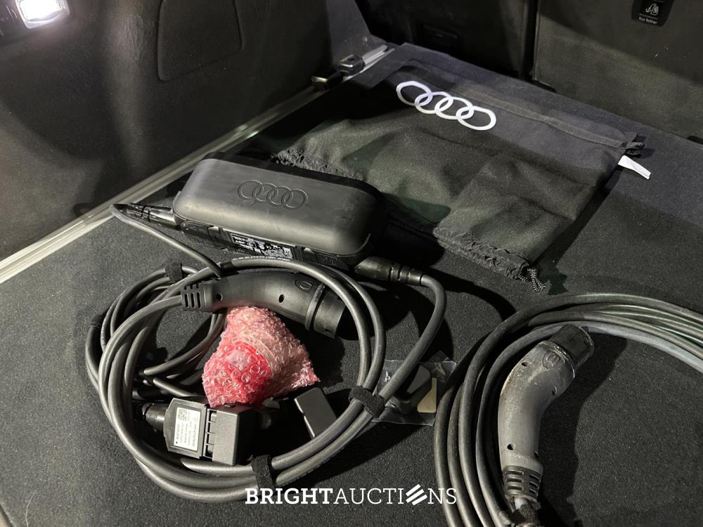 Audi Q7 3.0 TDI V6 e-tron Quattro Sport S-Line 258pk 2016 (Origineel-NL & 1e Eigenaar) Plug-In Hybrid, NB-194-Z (BTW AUTO)