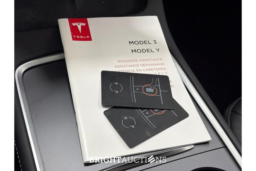 Tesla Model 3 Standard RWD Plus 60 kWh 238pk 2021 (Origineel-NL), N-008-RP