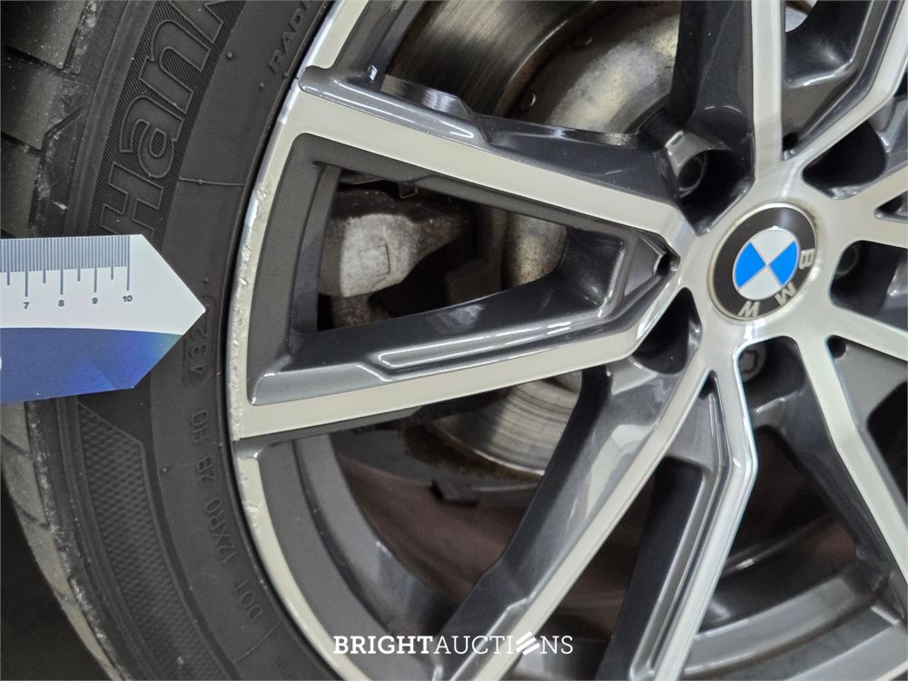 BMW 330e 3-serie eDrive Edition 296pk 2020 3-Serie, GPV-56-P