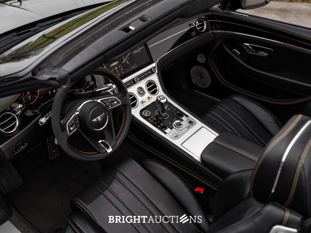 Bentley Continental GTC 6.0 W12 First-Edition 635pk -Mulliner 1 of 100- 2020 (Origineel-NL), H-287-NF