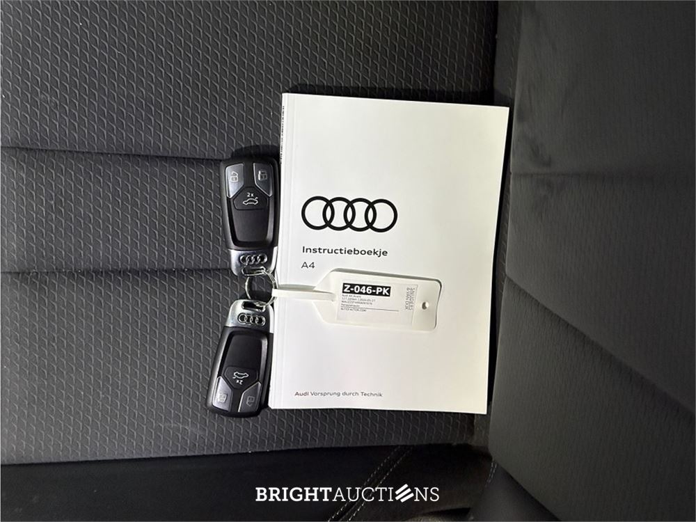 Audi A4 Avant 35 S edition Competition TFSI 149pk 2024 (Origineel-NL), Z-046-PK