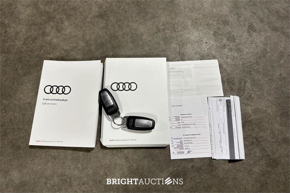 Audi Q4 Sportback e-tron 40 Launch edition S Competition 77 kWh 204pk 2021 (Origineel-NL), N-622-TH