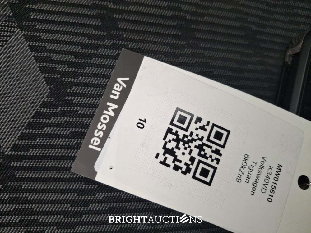 Volkswagen Tiguan R-Line 1.5 TSI 150pk 2021 (Origineel-NL), K-340-VD