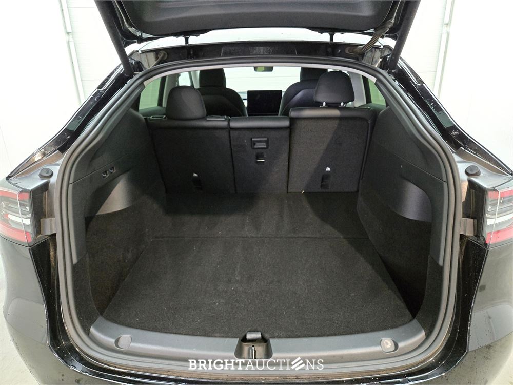 Tesla Model Y Long Range AWD 75 kWh 351pk 2021, R-745-PT