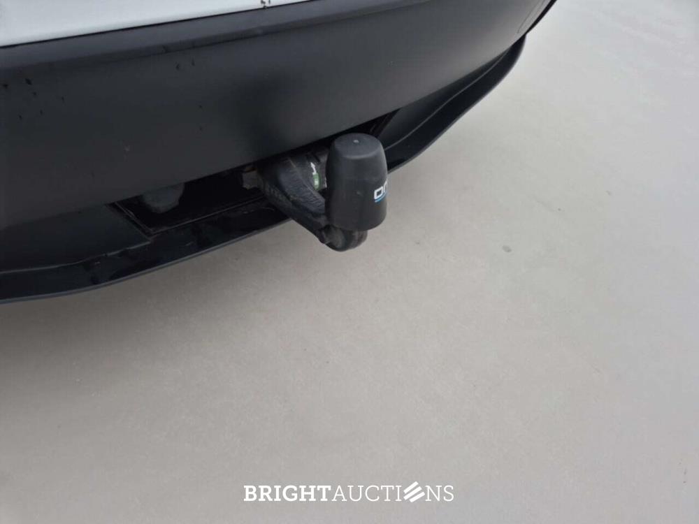 Tesla Model Y RWD 58 kWh 238pk 2023 (Origineel-NL), X-697-DL