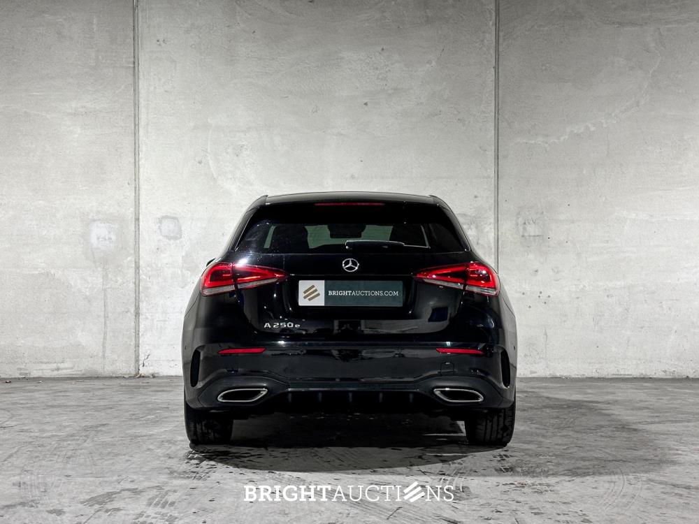 Mercedes-Benz A250 e Business Solution AMG Limited A-klasse 160pk 2021 (Origineel-NL), K-518-SP