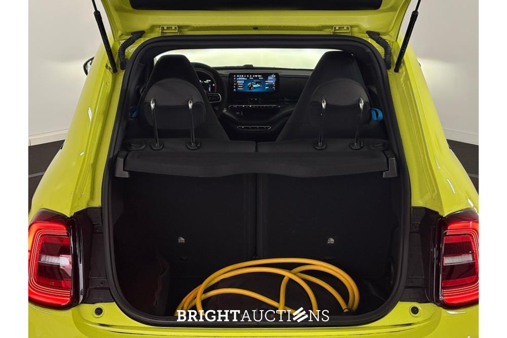 Fiat 500 Abarth Turismo 42 kWh 155pk 2025 (Origineel-NL), JPF-65-P