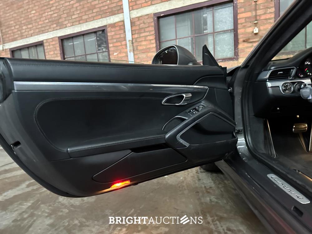 Porsche 911 991 Carrera 4 3.4 V6 Coupe 349pk 2013, JBL-10-N