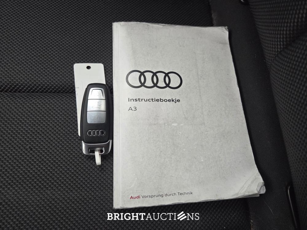 Audi A3 Sportback 35 Pro Line TFSI 150pk 2021 (Origineel-NL), K-089-TD