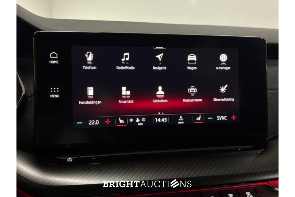 Škoda Octavia Combi RS iV PHEV Business 1.4 TSI 258pk 2021 (Origineel-NL), N-280-KK