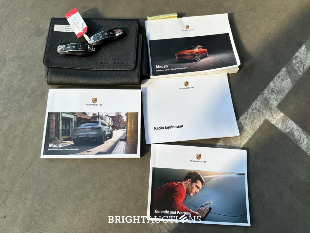 Porsche Macan S 3.0 V6 354pk 2019 Sport-Chrono, R-426-XL