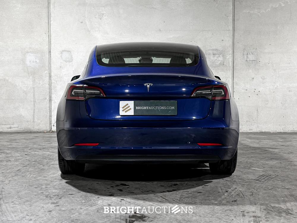 Tesla Model 3 Standard RWD Plus 60 kWh 238pk 2020 (Origineel-NL & 1e Eigenaar), J-584-BF