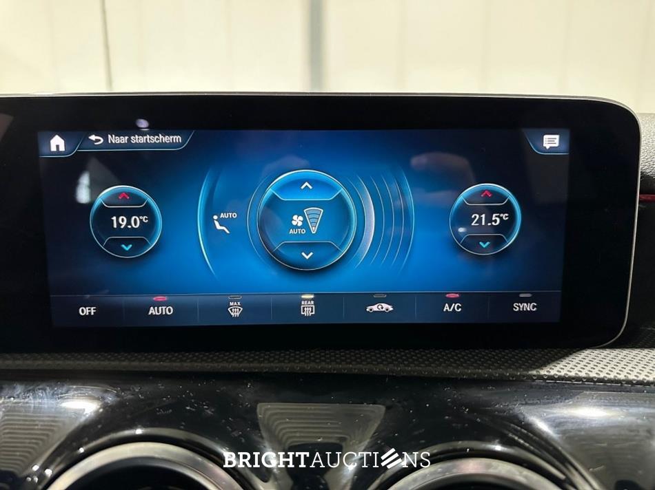 Mercedes-Benz A200 Business Solution AMG 163pk 2019 (Origineel-NL) A-Klasse, XH-436-L
