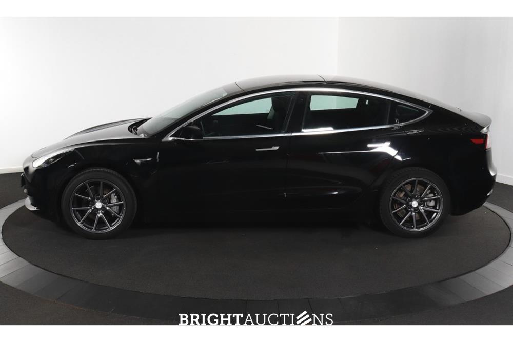Tesla Model 3 Standard RWD Plus 60 kWh 238pk 2020 (Origineel-NL), K-848-FF