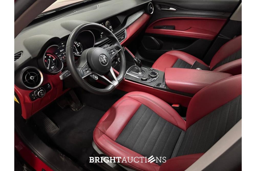 Alfa Romeo Stelvio 2.2d Super 2.2 150pk 2018, XD-720-P